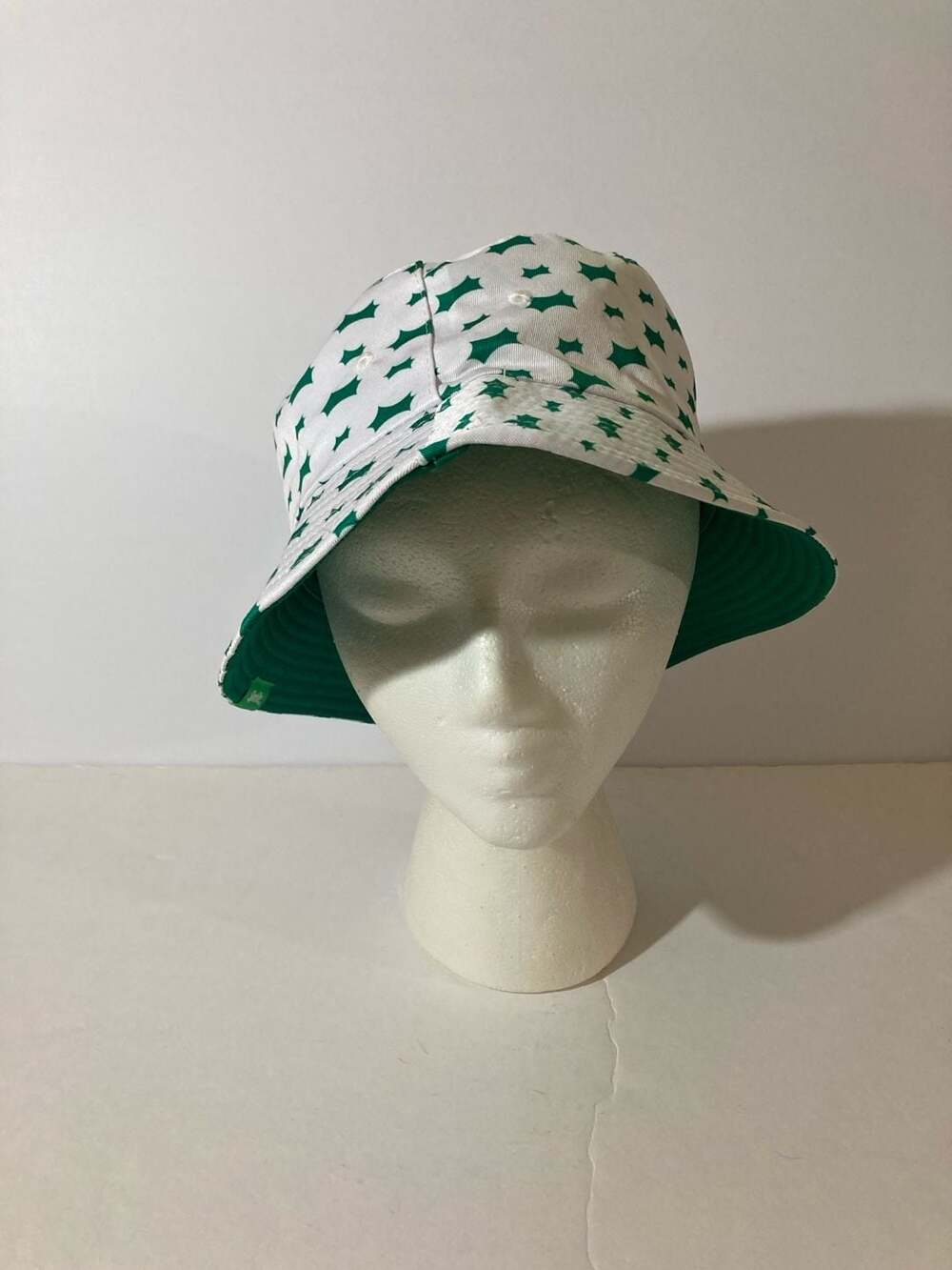 Sprite Vintage Promotional White &Green Starburst Pattern Reversible Bucket Hat